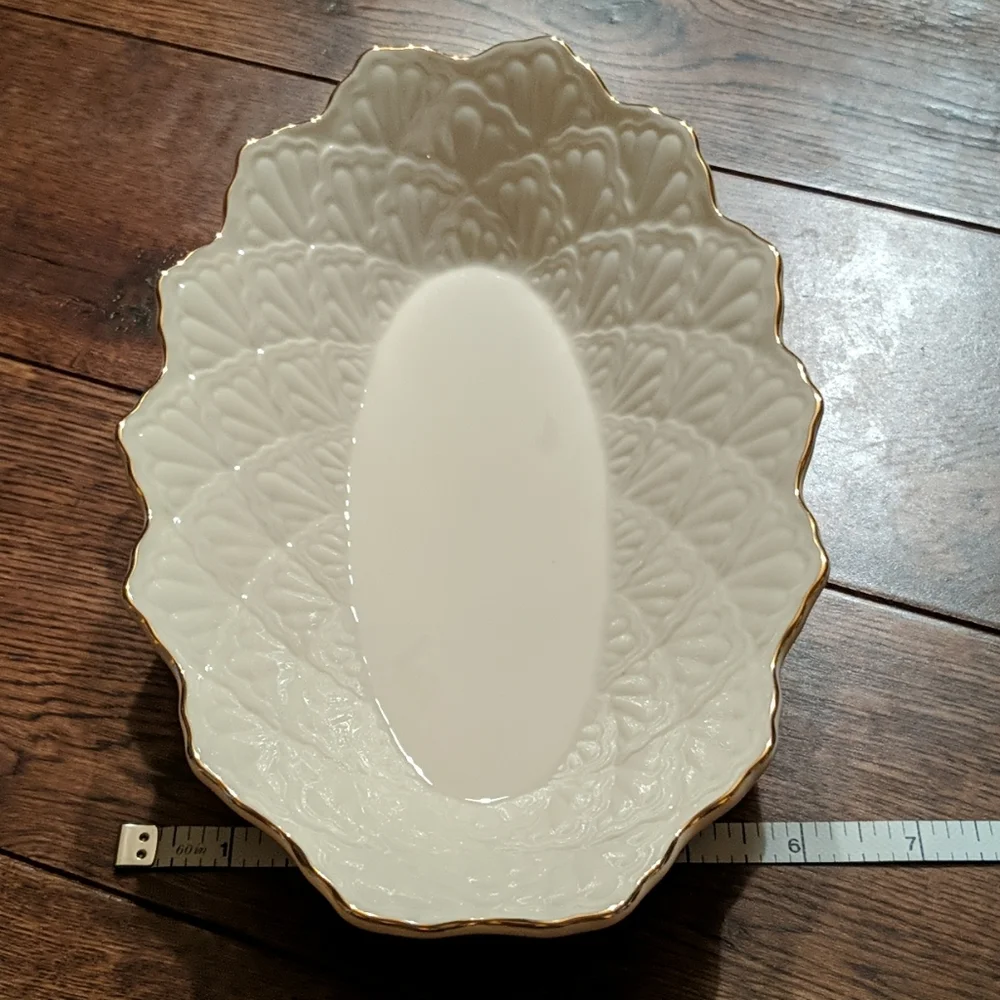 Lenox oval bowl / candy dish